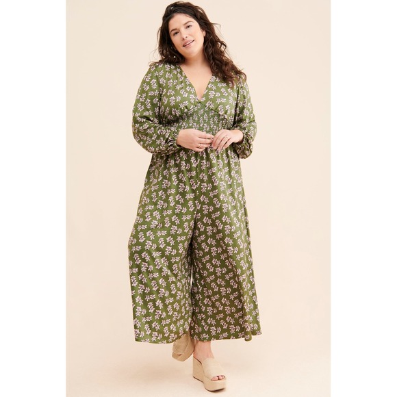 Maxey Greene Pants - Maxey Greene Floral Wide Leg Jumpsuit Long Sleeve Olive Green Women Size Small
